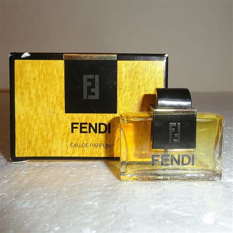 is fendi perfume discontinued.